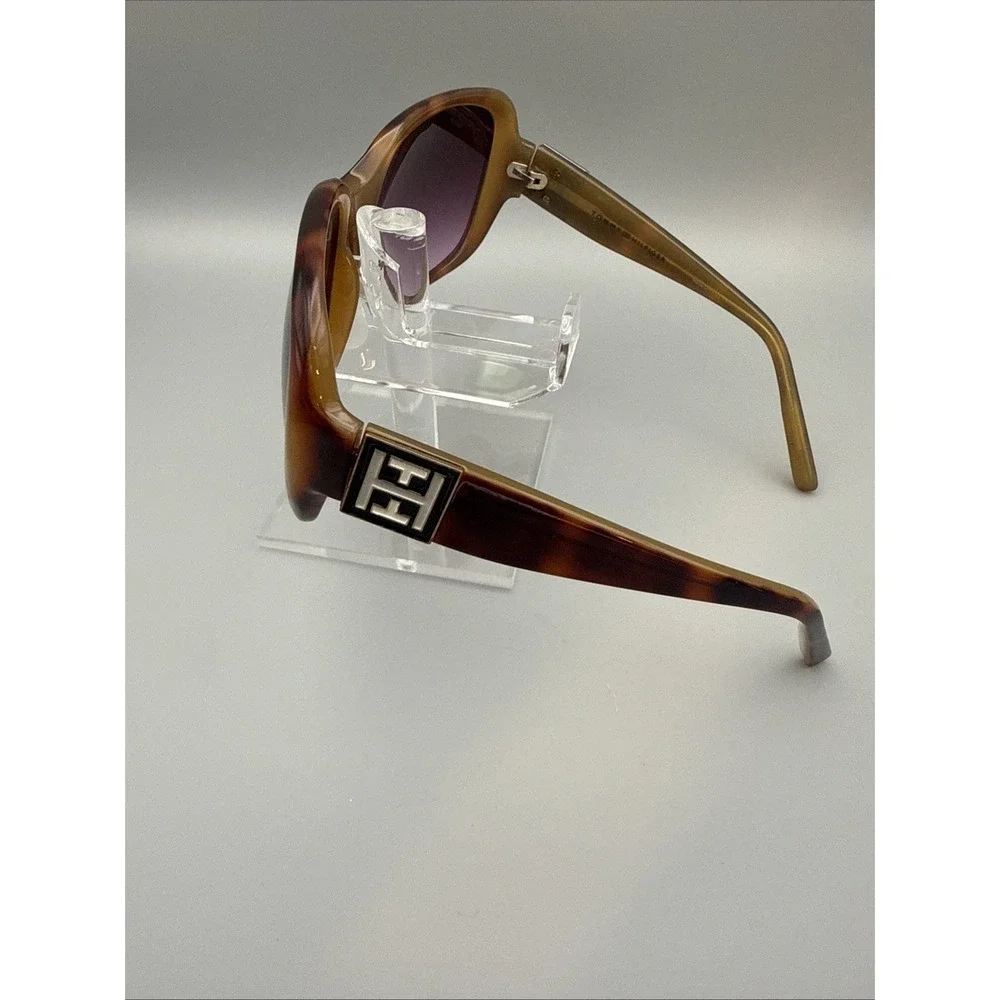 Tommy Hilfiger authentic Designer Sunglasses- Oversize Tortoise Frame Polarized